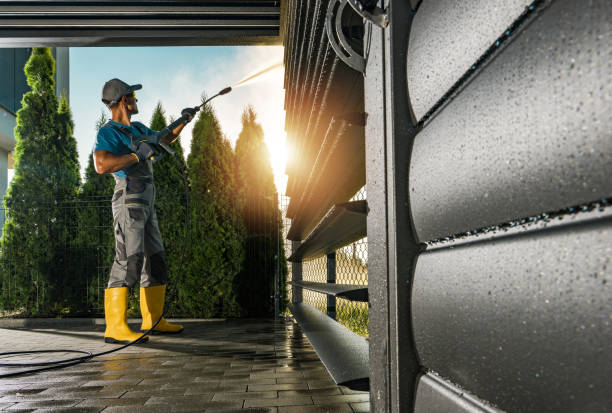 Best Pool Deck Cleaning  in Marysville, CA